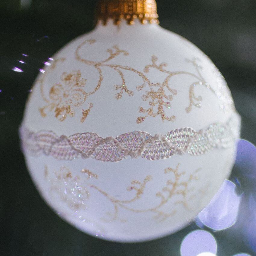 christmas-glass-ornament