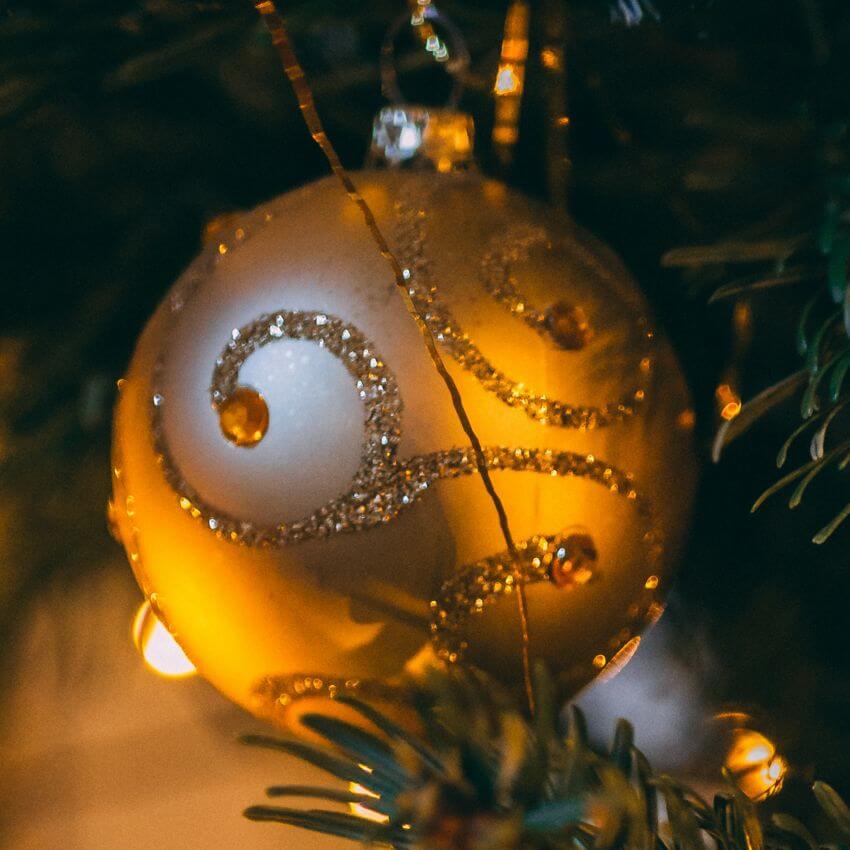 handmade-christmas-ornament