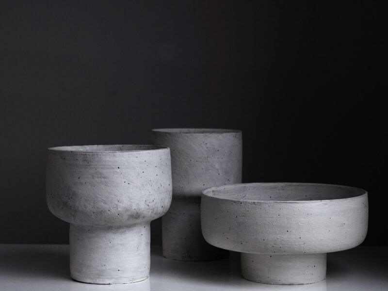 pottery-black-white